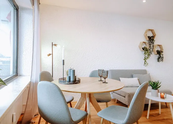 아파트 Chalet Alpenblick I Sport I Parken I Wlan 프론텐